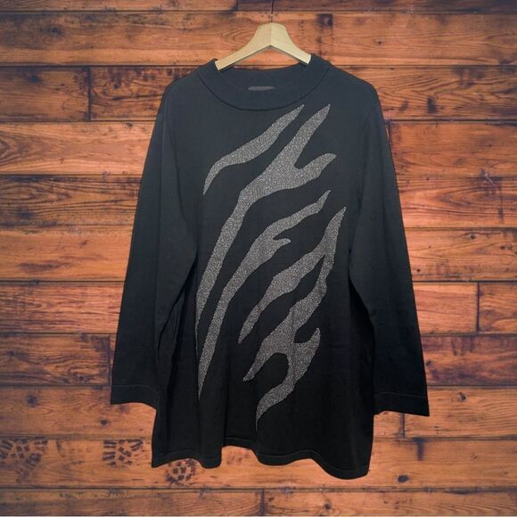 Bob Mackie Wearable Art Grey Metallic Zebra Striped Black Sweater Blouse 2X- New - Picture 1 of 7